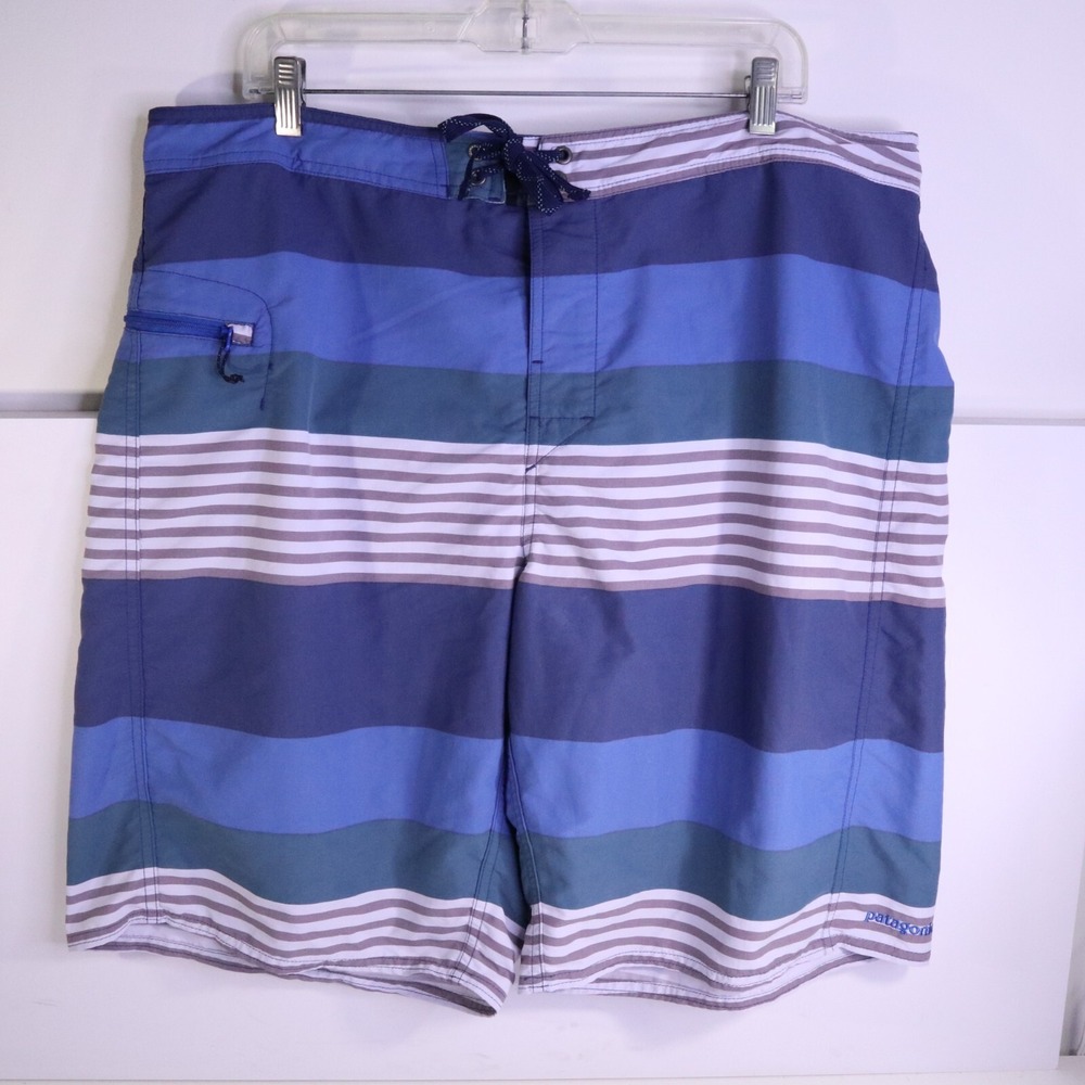 Patagonia Board Shorts Men's Size 40 Surf Swim Trunks Unlined Blue Stripes